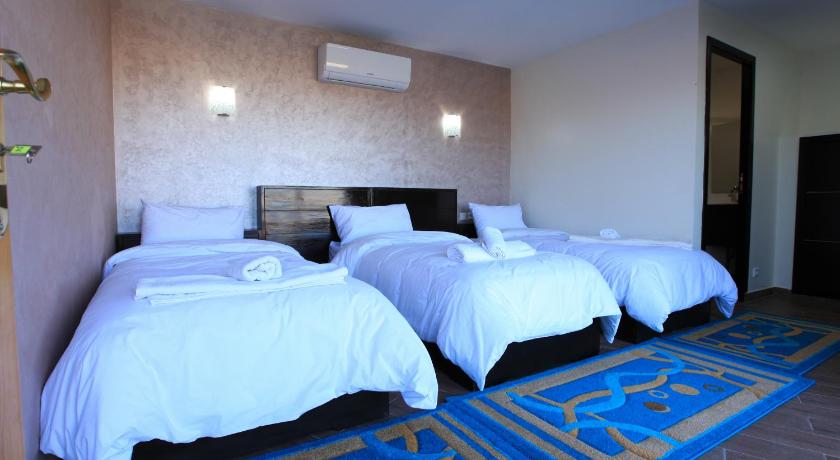 Image of Bungalow with Sea View 1