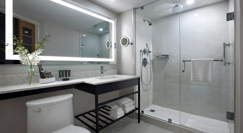 รูปของเอ็กเซกคิวทีฟ จูเนียร์ สวีท (Executive Junior Suite) 2
