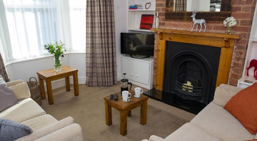 Jutes House Exeter - image 4
