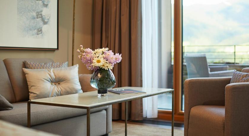 Image of Deluxe Terrace Room 5