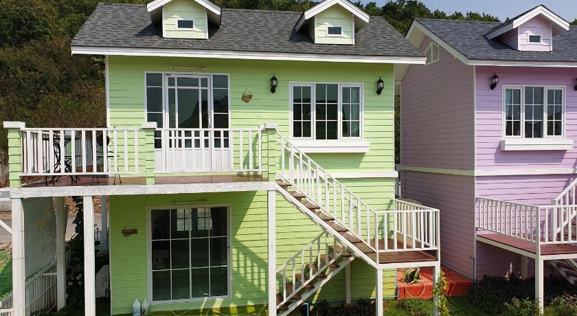 Bunny Hill Resort - image 39