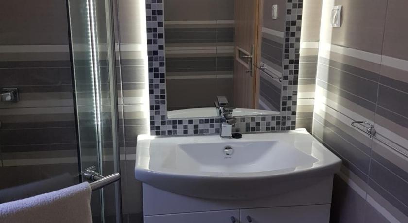 Apartmani Dobra Villa photo