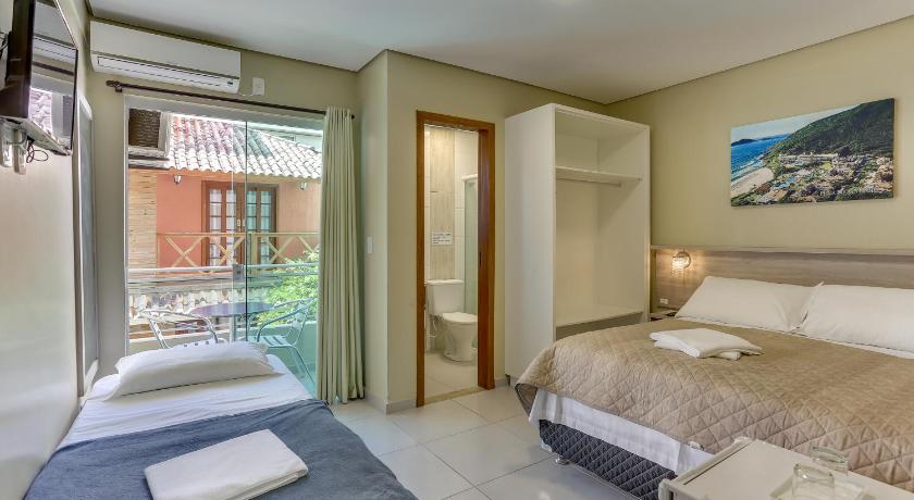 Image of Executive Triple Suite 0