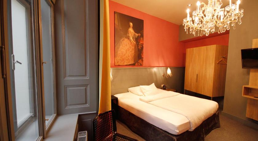 Image of Triple Room 12
