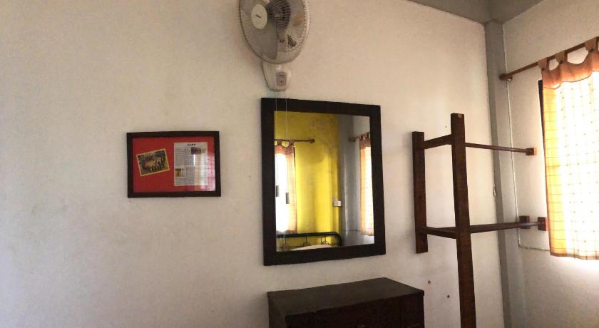 Image of 1 Person in 6-Bed Standard Dormitory with Fan - Mixed 1