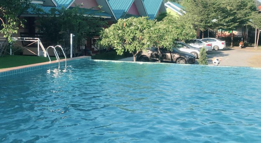 Sangtong Beach Resort photo