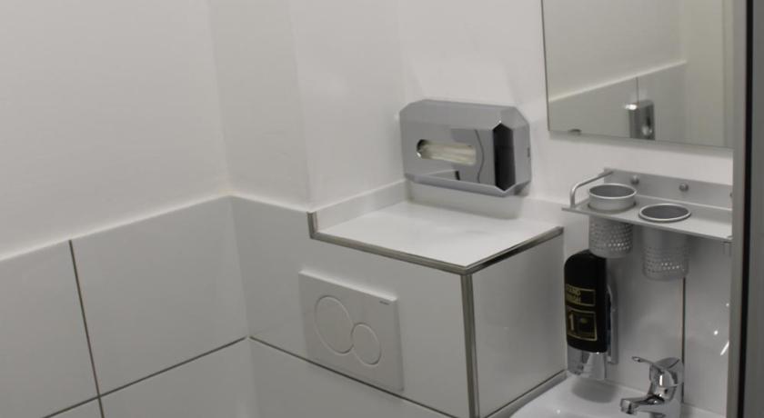 Pionier Hotel Hamburg Wandsbek photo