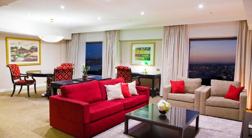 Stamford Plaza Sydney Airport Hotel & Conference Centre