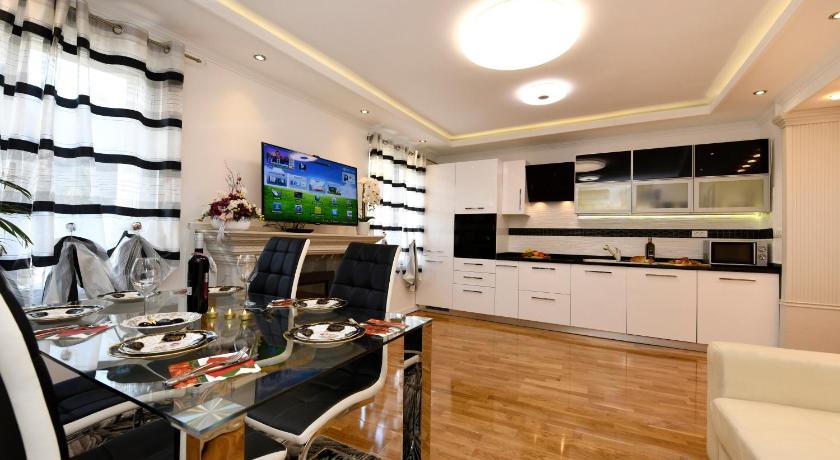 Apartment Markovski - image 11