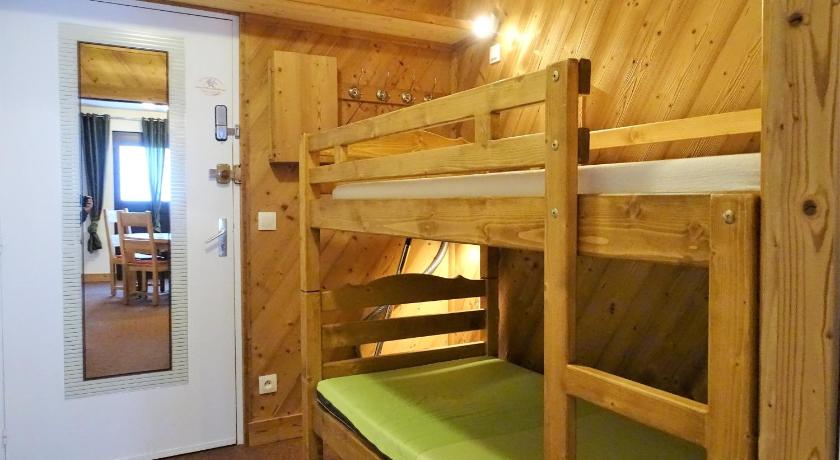 Image of Apartment with Mountain View 18