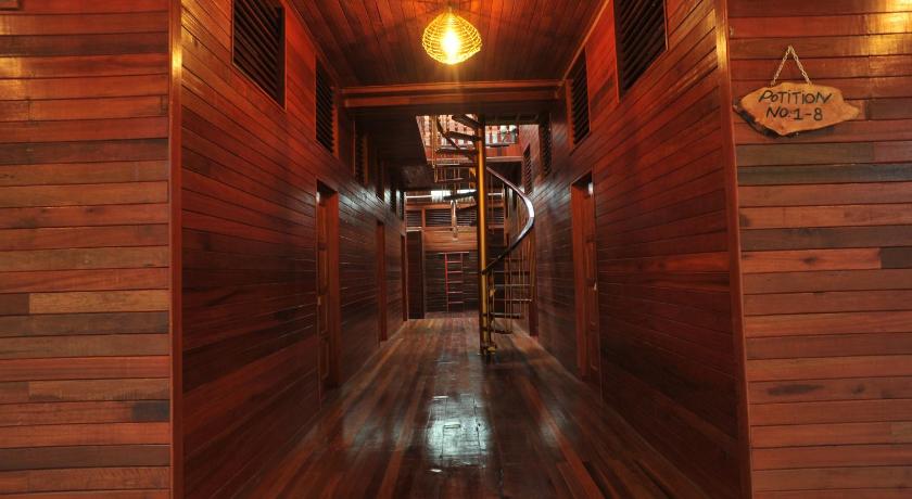 Image of single bed- bunk bed dormitory room 7