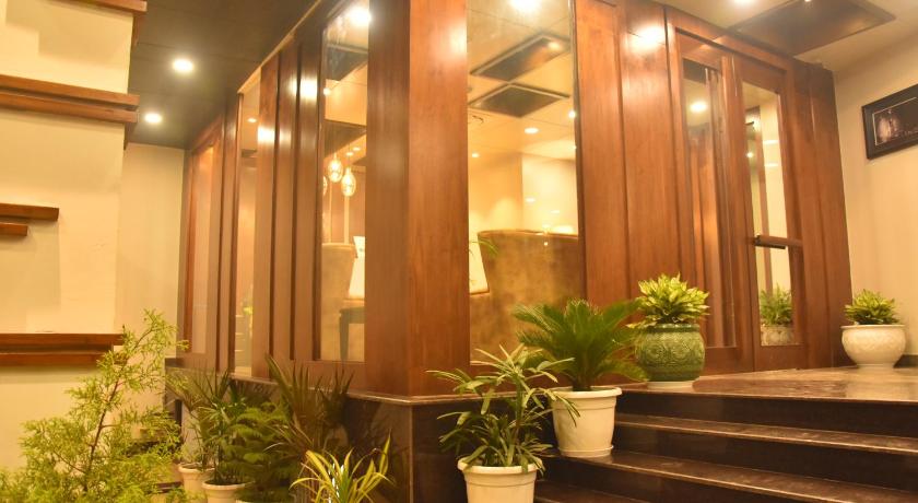 Hotel Abhinav International