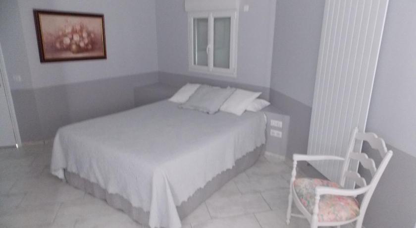 Image of King Room - Disability Access 4