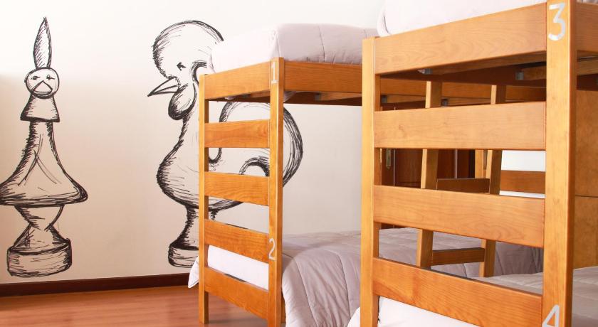 Image of Bunk Bed in 8-Bed Mixed Dormitory Room 7