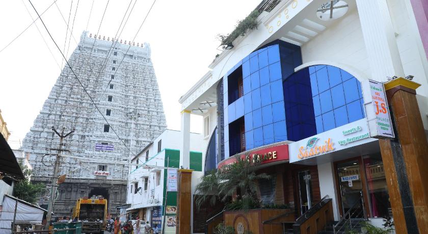 Sri Sarvesha JS Palace temple view photo