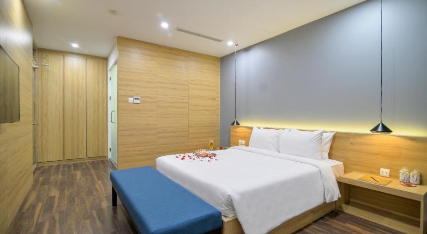 Image of 1-Bedroom Premier Residence 3