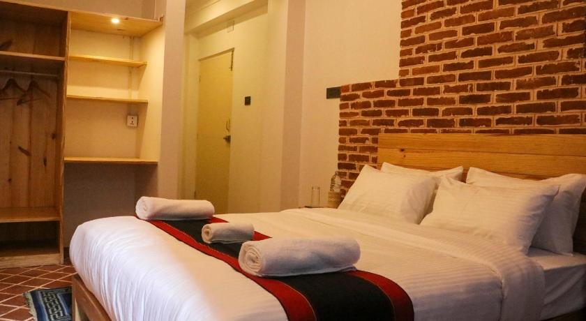 Chibha Classic Inn photo