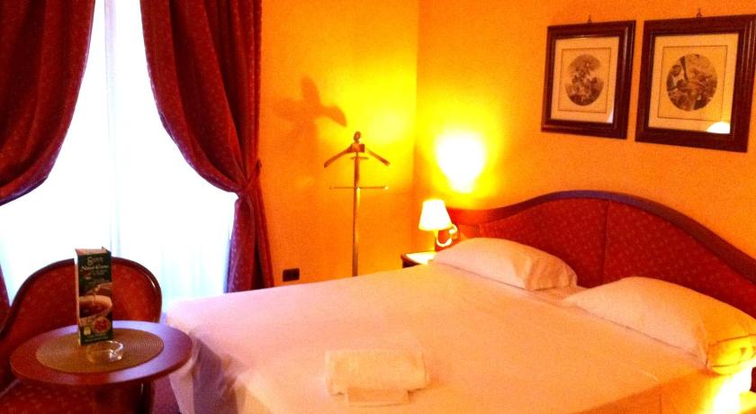 Massimo Plaza Hotel photo