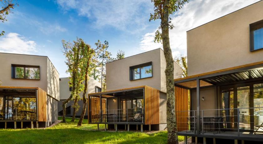 Aminess Gaia Green Villas — Hotel in Malinska