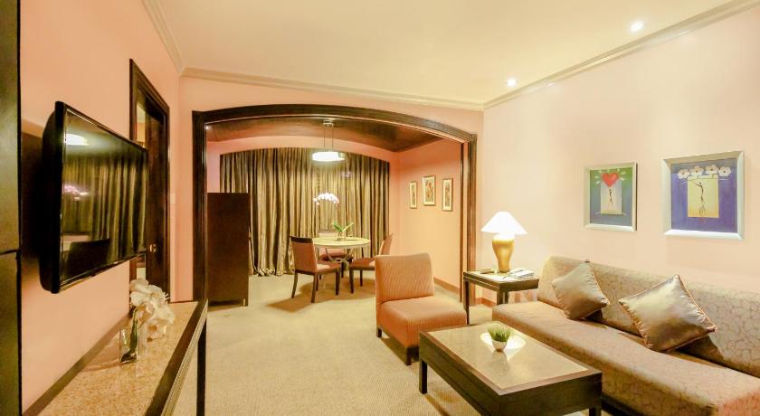 Image of 1 Bedroom Executive Suite 9