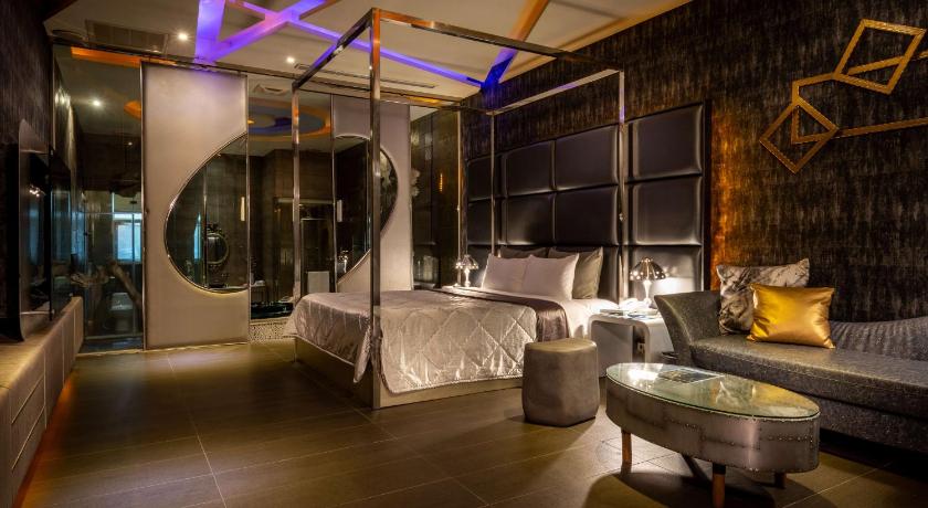 Image of Budget Double Room - Check-in After 8 PM 0