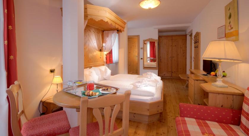 Hotel Rosengarten photo