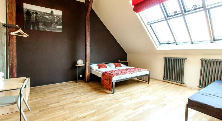 Image of Studio 11
