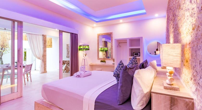 Image of One-Bedroom Villa with Private Pool 0