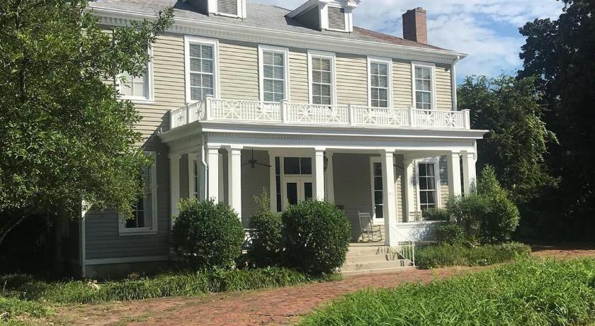 Clark House Inn photo