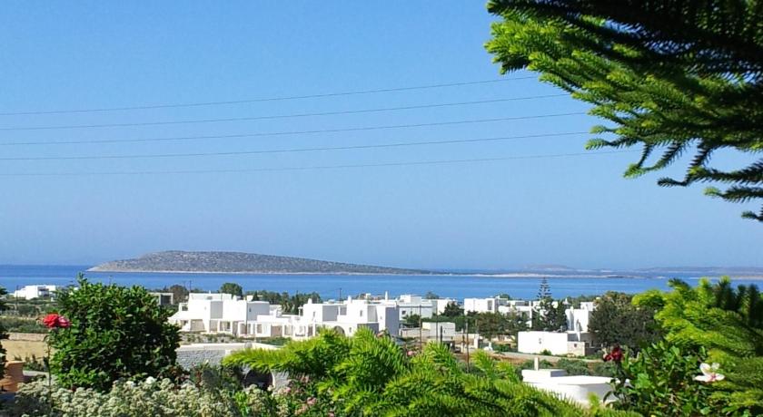 Narkissos Studios — Hotel in Paros Island