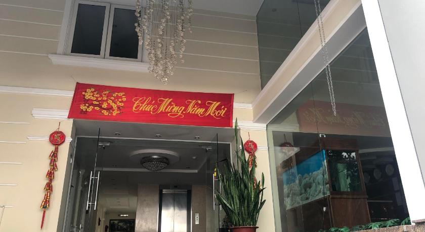 ROYAL HOTEL. – Ho Chi Minh City, LA