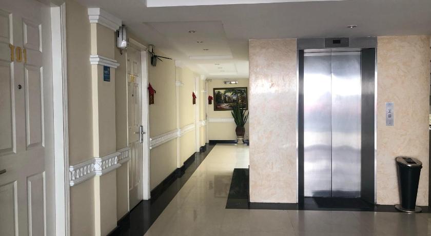 ROYAL HOTEL. – Ho Chi Minh City, LA