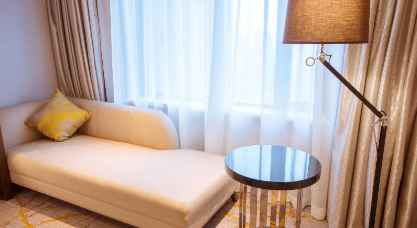 Фото: Представительский номер King (King Executive Room) 13