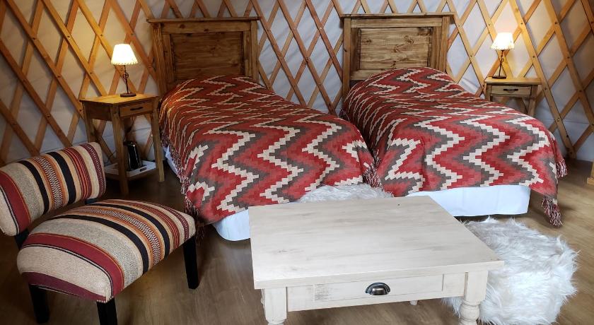 Image of Triple Room with Lake View 8
