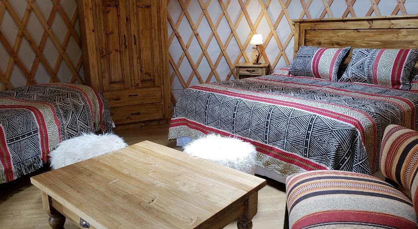 Image of Triple Room with Lake View 6