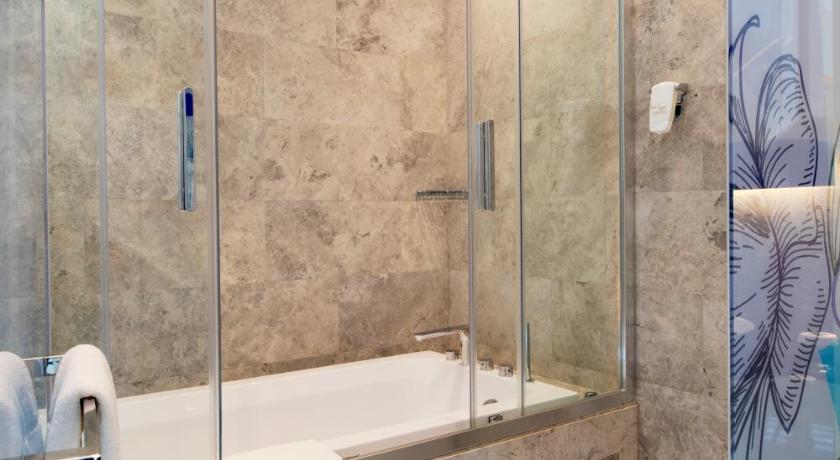ibis Styles Istanbul Atasehir photo