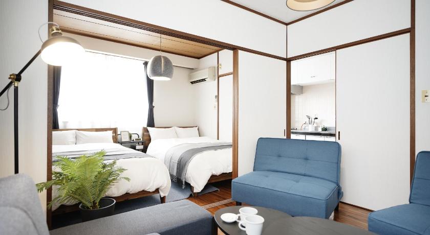 Okinawa Island Naha Southerlies Condominium Kumoji 3-Star Guesthouse suite