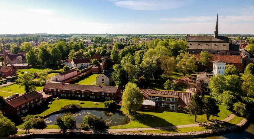 Vadstena Folkhogskola Vandrarhem photo