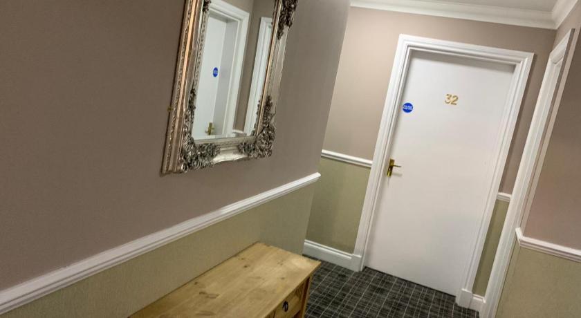 The Royal Guesthouse photo