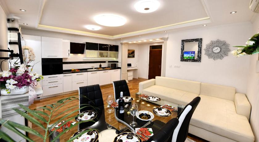 Apartment Markovski - image 10
