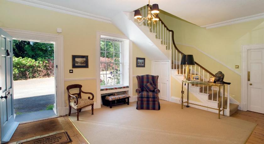 Old Vicarage - main image