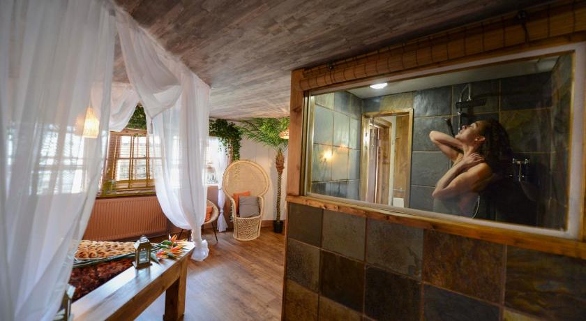 Hotel Pelirocco