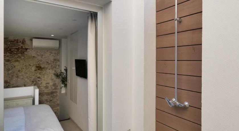 Casa La Muralla MEDIEVAL by Cadiz4Rentals photo