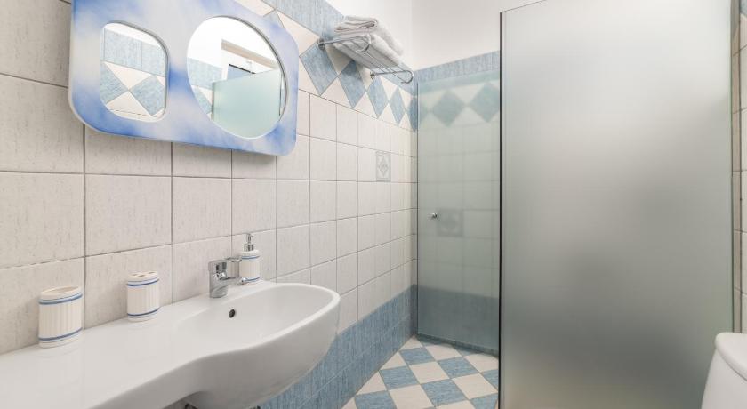Kozas Superior Apartments photo