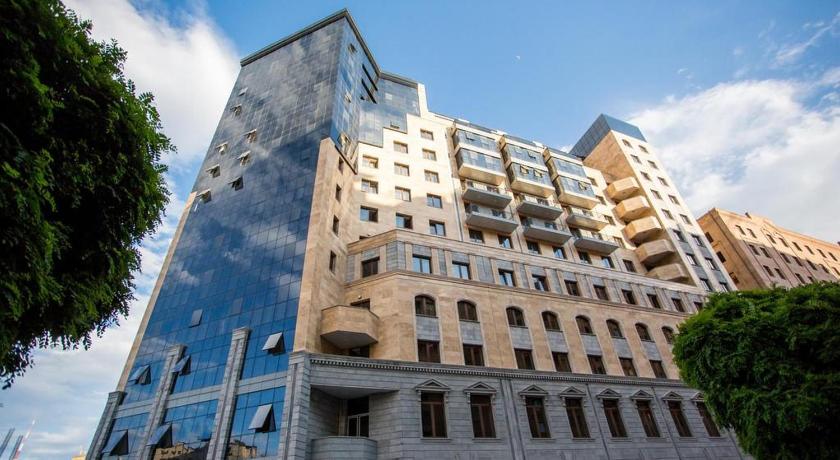 Beautiful apartment in the center of Yerevan photo