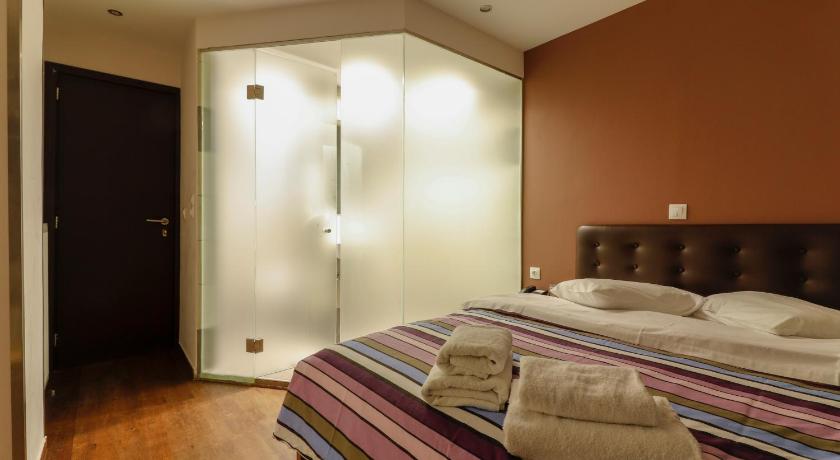 Athens Hawks Hostel photo