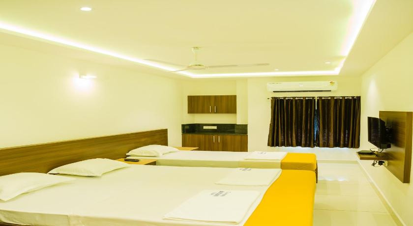 Hotel Karuna Residency