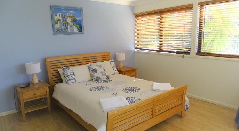 Image of Three-Bedroom Apartment on Roseby Court 5