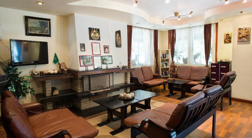 Victoria Hotel Borovets - Free Parking photo