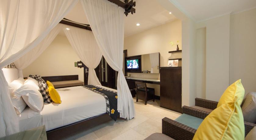 Legian Beach Hotel